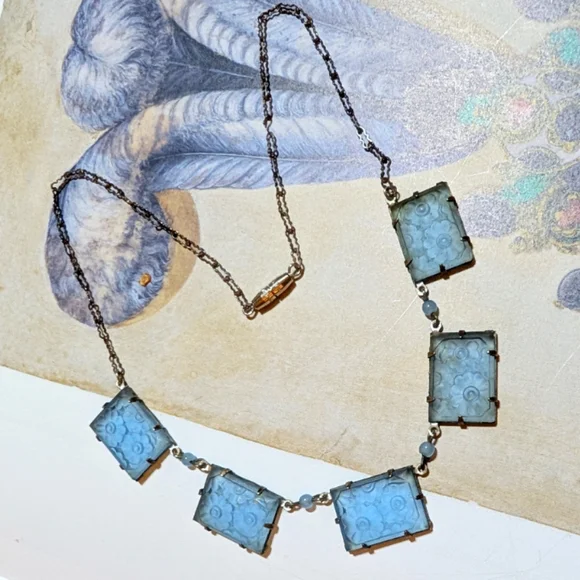 Antique CAMPHOR GLASS Necklace - Picture 7 of 7